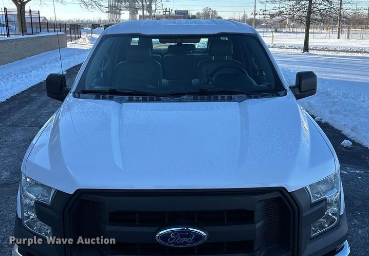 image for item FG0039 2016 Ford F150 Crew Cab pickup truck