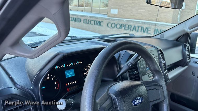 image for item FG0039 2016 Ford F150 Crew Cab pickup truck