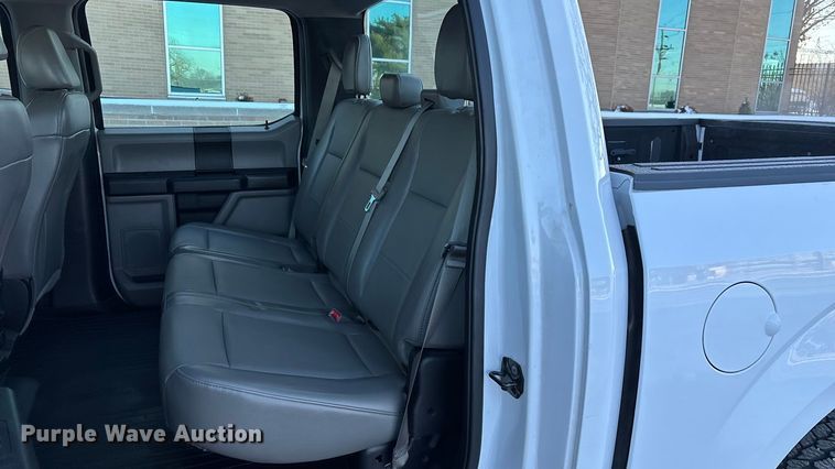 image for item FG0039 2016 Ford F150 Crew Cab pickup truck