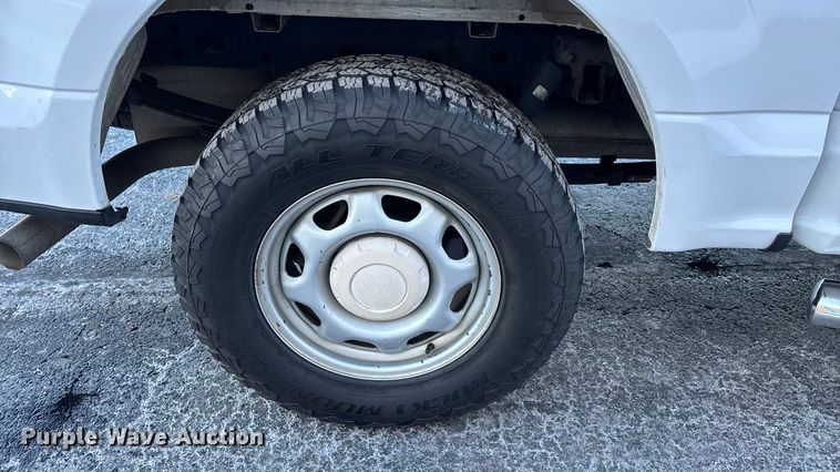 image for item FG0039 2016 Ford F150 Crew Cab pickup truck