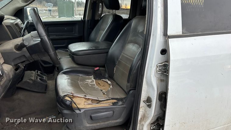 image for item FG0040 2012 Dodge Ram 1500 Ext. Cab pickup truck