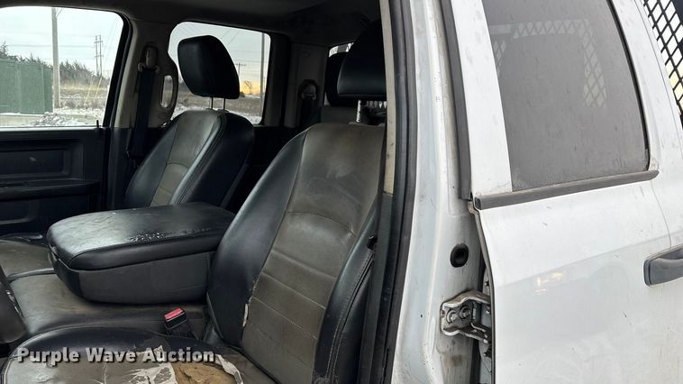 image for item FG0040 2012 Dodge Ram 1500 Ext. Cab pickup truck