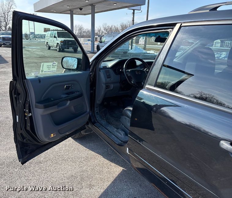 image for item FG0067 2004 Honda Pilot 