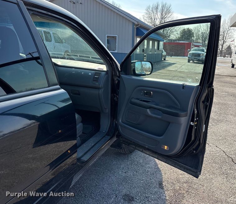 image for item FG0067 2004 Honda Pilot 