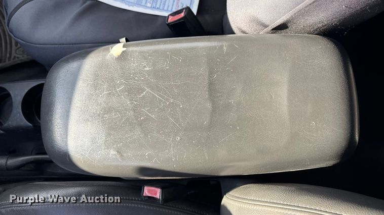 image for item FG1629 2004 Ford Escape 