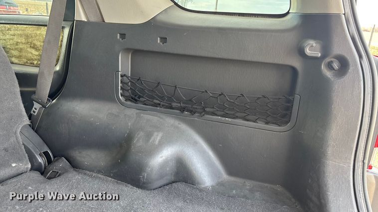 image for item FG1629 2004 Ford Escape 