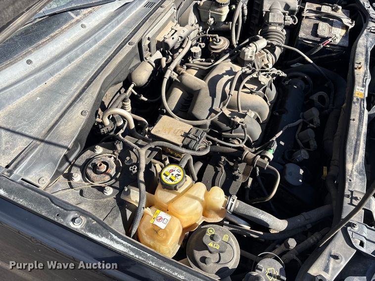 image for item FG1629 2004 Ford Escape 