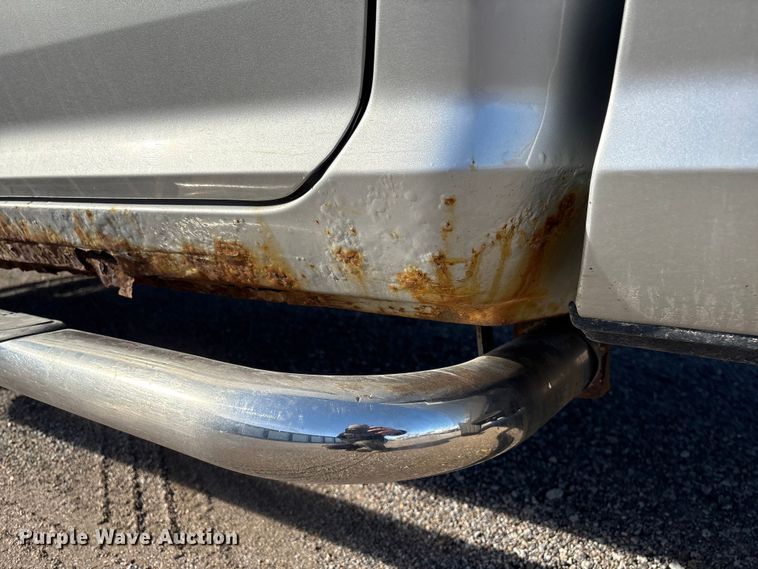 image for item FG2598 2011 Dodge Ram 2500 Crew Cab pickup truck