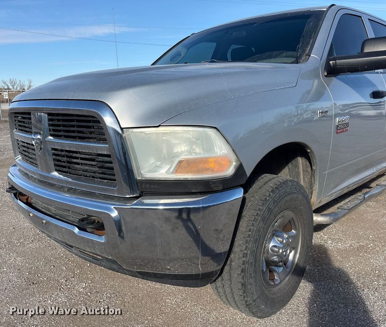 image for item FG2598 2011 Dodge Ram 2500 Crew Cab pickup truck