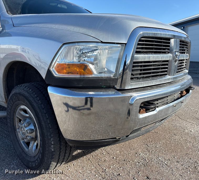 image for item FG2598 2011 Dodge Ram 2500 Crew Cab pickup truck
