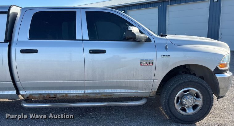 image for item FG2598 2011 Dodge Ram 2500 Crew Cab pickup truck