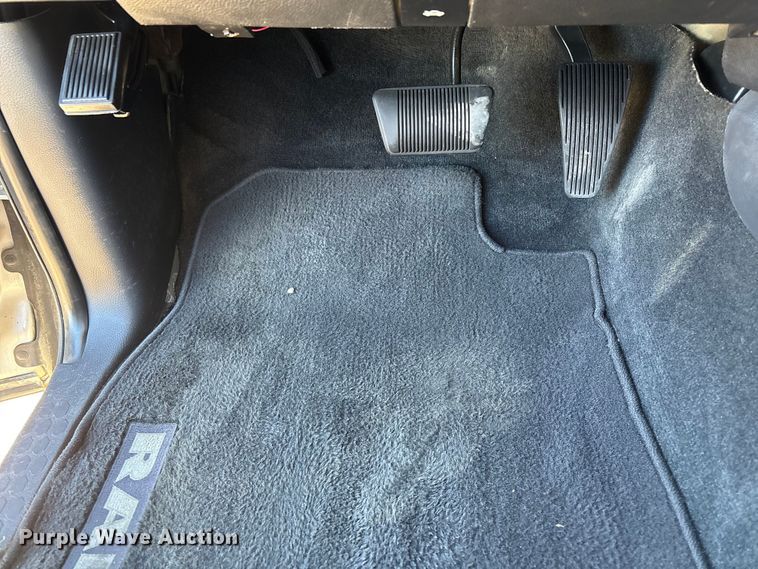 image for item FG2598 2011 Dodge Ram 2500 Crew Cab pickup truck