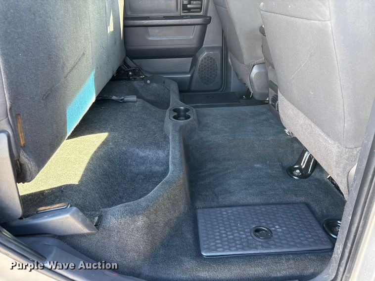 image for item FG2598 2011 Dodge Ram 2500 Crew Cab pickup truck