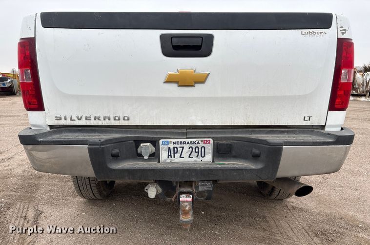 image for item FG2634 2013 Chevrolet Silverado 2500HD Crew Cab pickup truck