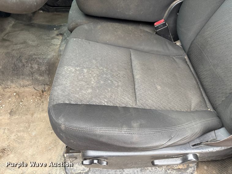 image for item FG2634 2013 Chevrolet Silverado 2500HD Crew Cab pickup truck