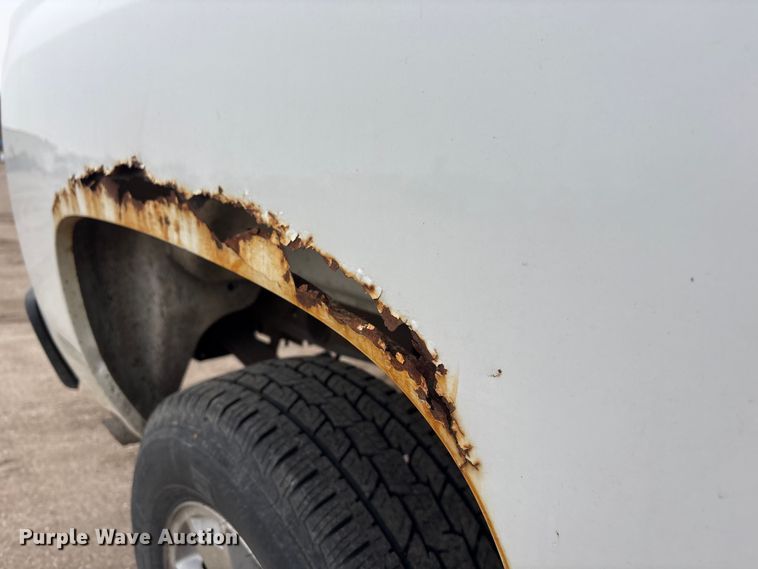 image for item FG2635 2011 Chevrolet Silverado 1500 Ext. Cab pickup truck