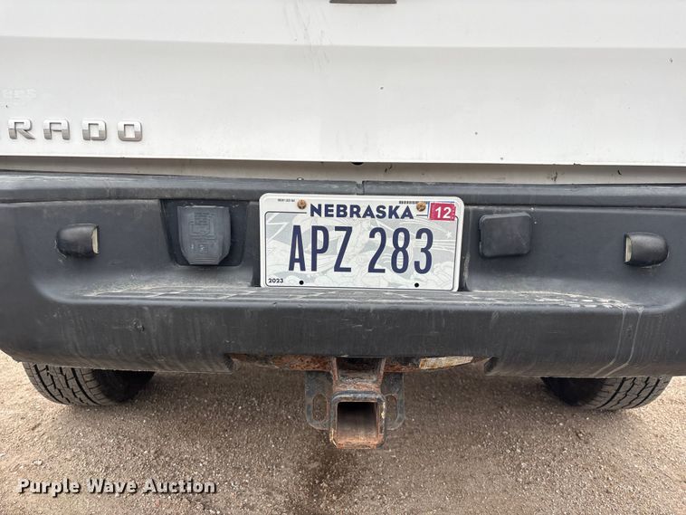 image for item FG2635 2011 Chevrolet Silverado 1500 Ext. Cab pickup truck