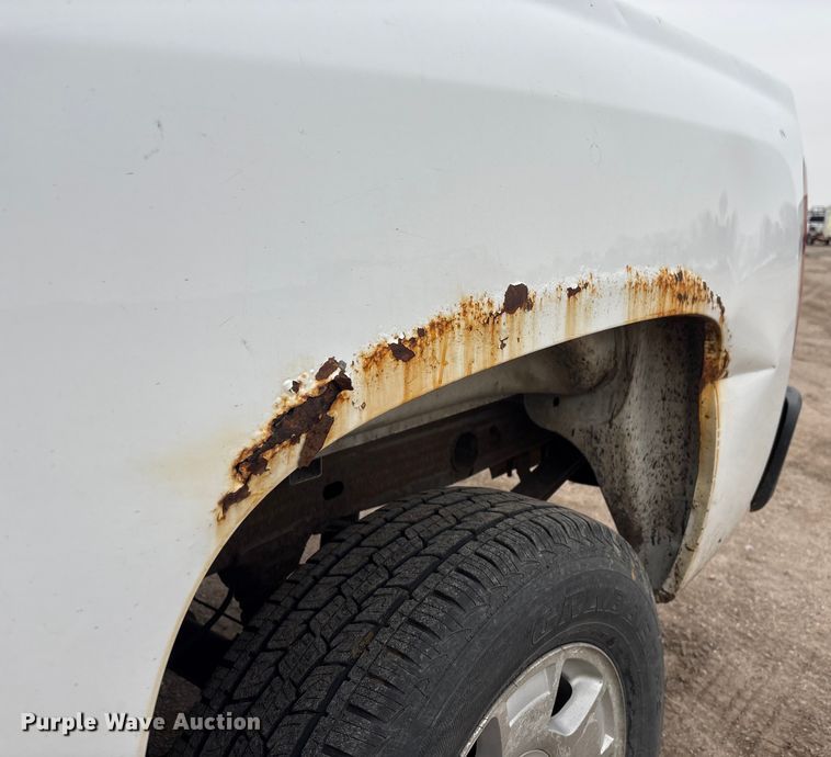 image for item FG2635 2011 Chevrolet Silverado 1500 Ext. Cab pickup truck