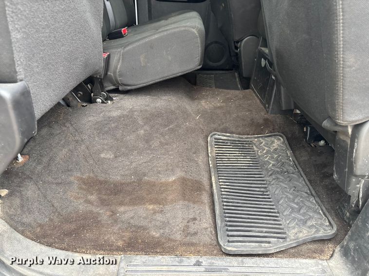 image for item FG2635 2011 Chevrolet Silverado 1500 Ext. Cab pickup truck