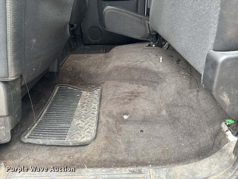 image for item FG2635 2011 Chevrolet Silverado 1500 Ext. Cab pickup truck