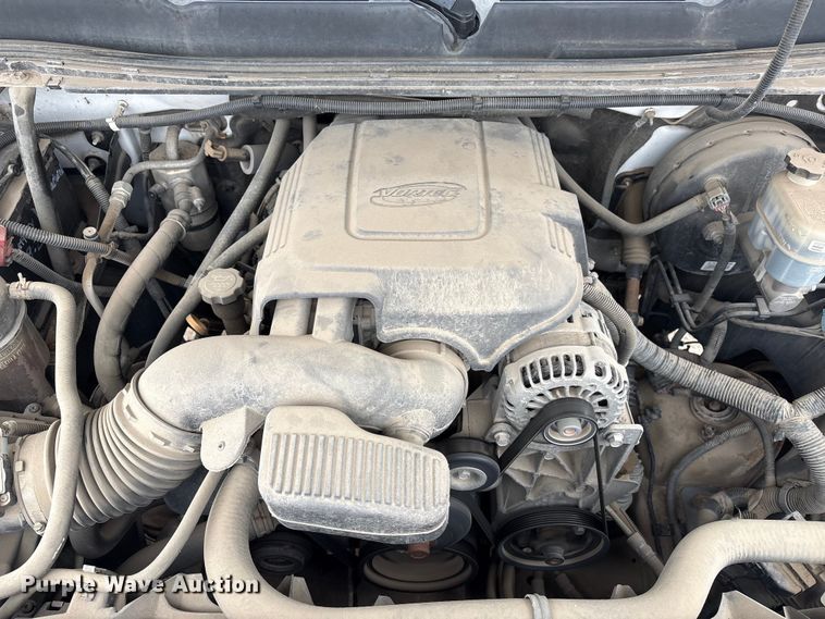 image for item FG2635 2011 Chevrolet Silverado 1500 Ext. Cab pickup truck