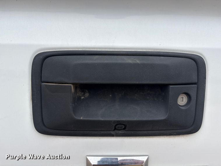 image for item FG2637 2015 GMC Sierra 1500 Ext. Cab pickup truck