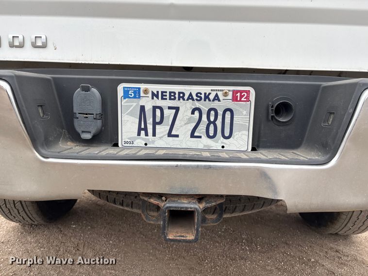 image for item FG2637 2015 GMC Sierra 1500 Ext. Cab pickup truck