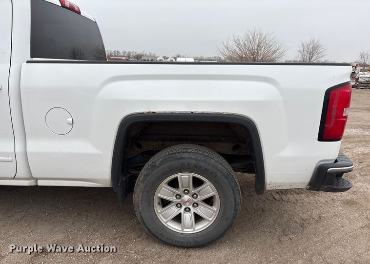 image for item FG2637 2015 GMC Sierra 1500 Ext. Cab pickup truck