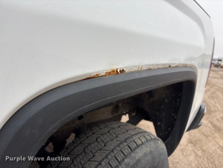 image for item FG2637 2015 GMC Sierra 1500 Ext. Cab pickup truck