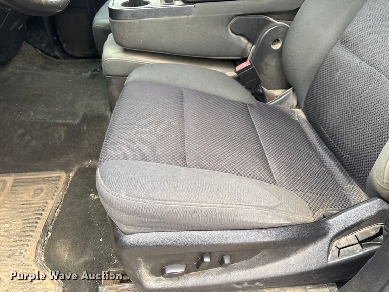 image for item FG2637 2015 GMC Sierra 1500 Ext. Cab pickup truck