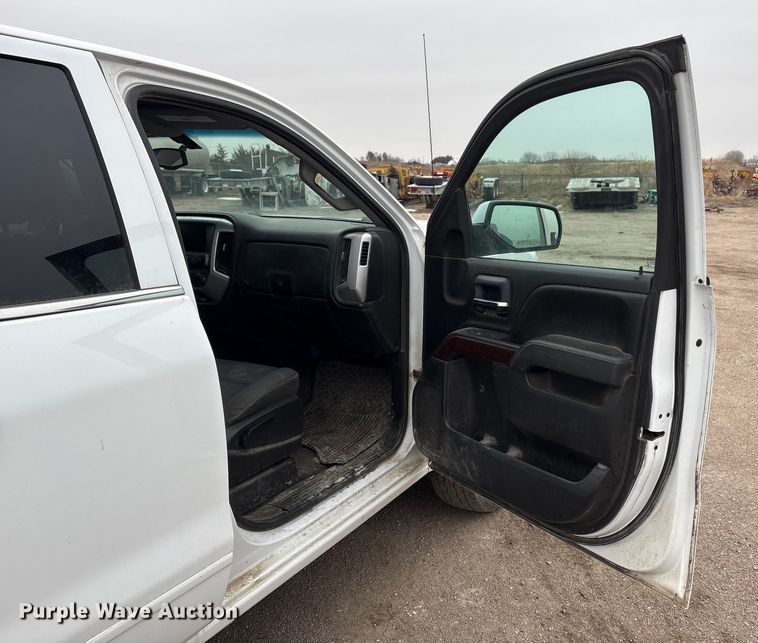 image for item FG2637 2015 GMC Sierra 1500 Ext. Cab pickup truck