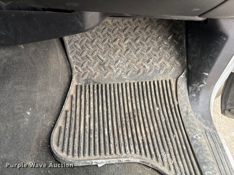 image for item FG2637 2015 GMC Sierra 1500 Ext. Cab pickup truck