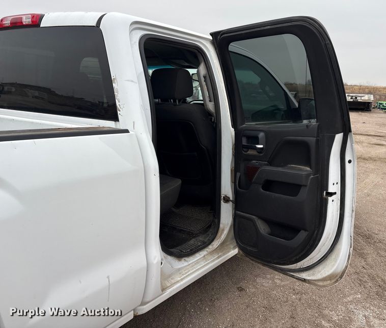 image for item FG2637 2015 GMC Sierra 1500 Ext. Cab pickup truck