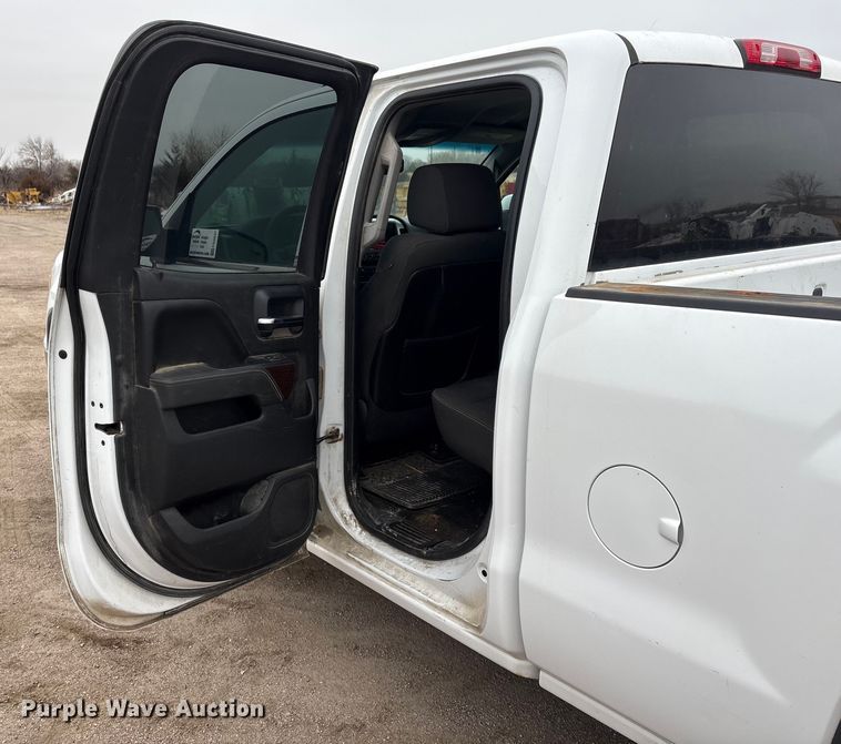 image for item FG2637 2015 GMC Sierra 1500 Ext. Cab pickup truck