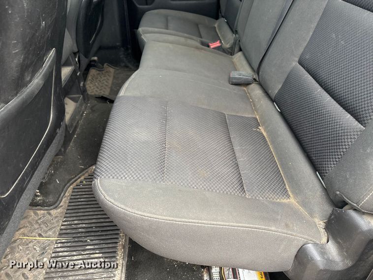 image for item FG2637 2015 GMC Sierra 1500 Ext. Cab pickup truck