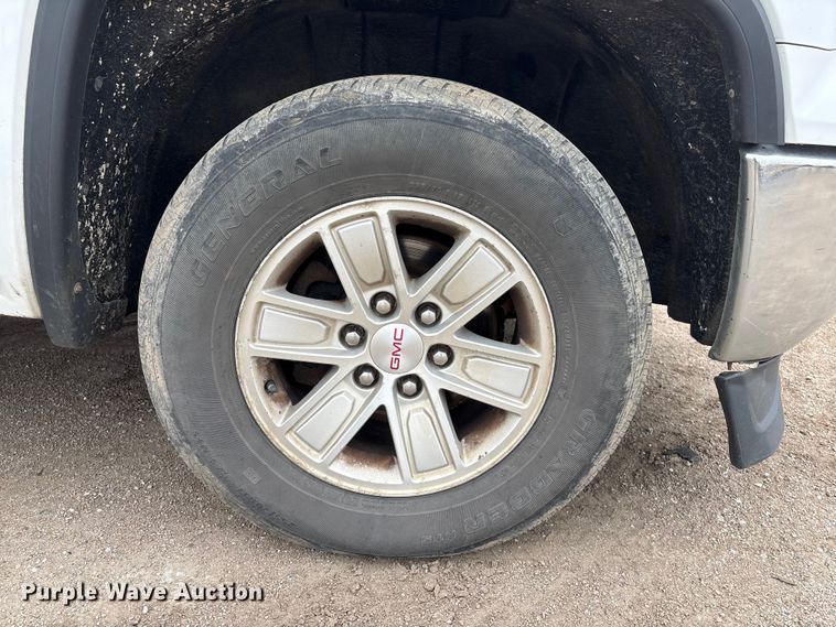 image for item FG2637 2015 GMC Sierra 1500 Ext. Cab pickup truck