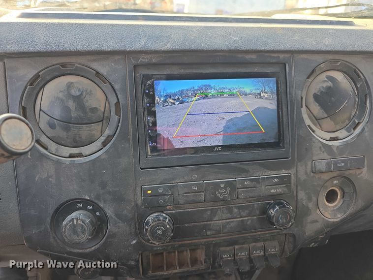 image for item FI0768 2011 Ford F550 Super Duty XL utility / service truck