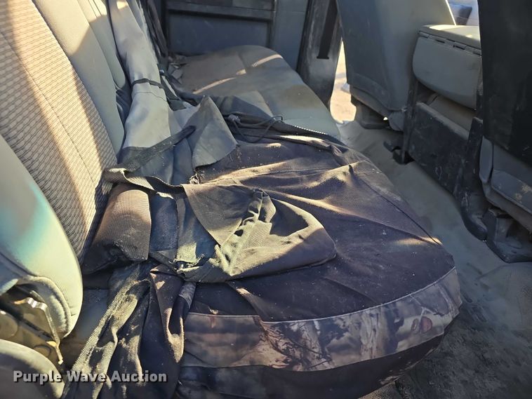 image for item FI0768 2011 Ford F550 Super Duty XL utility / service truck