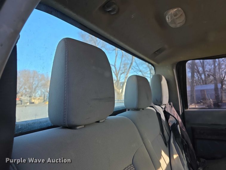 image for item FI0768 2011 Ford F550 Super Duty XL utility / service truck