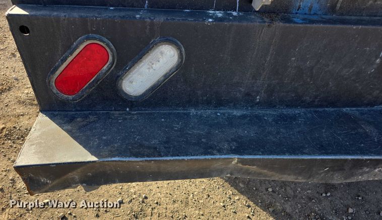 image for item FI0768 2011 Ford F550 Super Duty XL utility / service truck