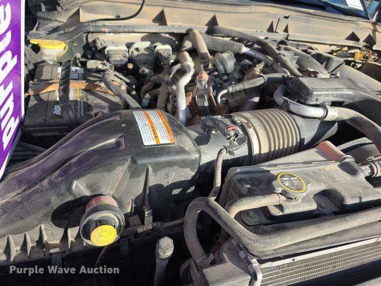 image for item FI0768 2011 Ford F550 Super Duty XL utility / service truck