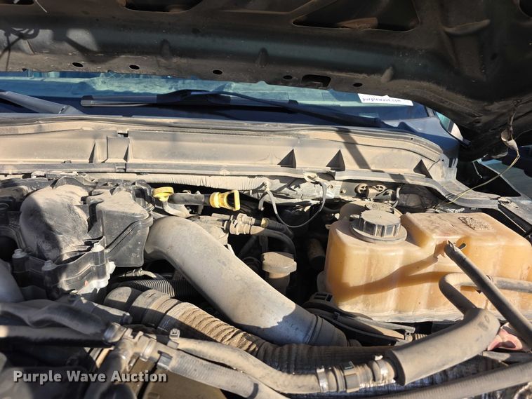 image for item FI0768 2011 Ford F550 Super Duty XL utility / service truck