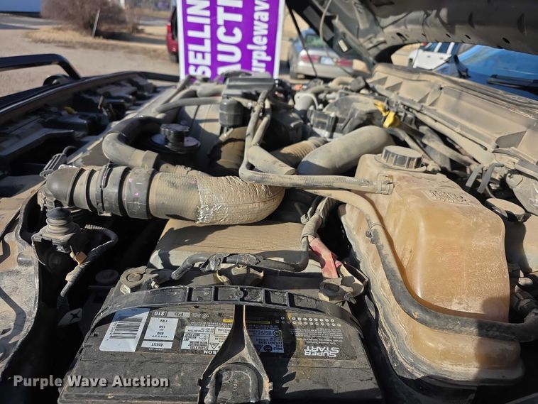 image for item FI0768 2011 Ford F550 Super Duty XL utility / service truck