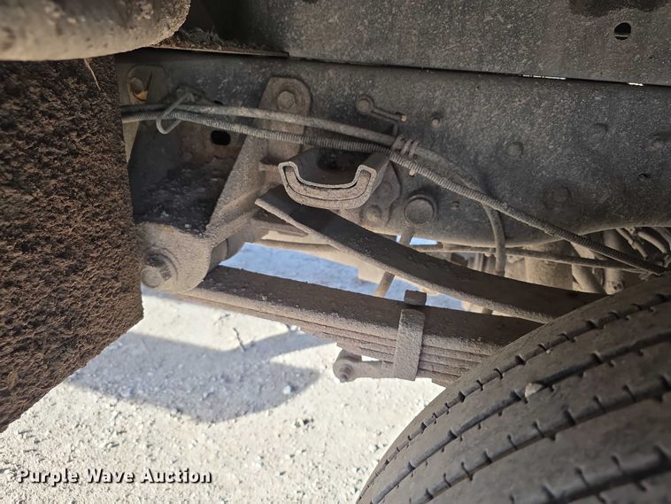 image for item FI0768 2011 Ford F550 Super Duty XL utility / service truck