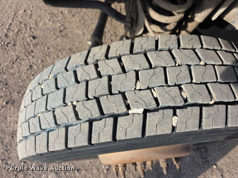 image for item FI0768 2011 Ford F550 Super Duty XL utility / service truck