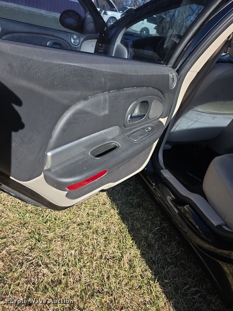 image for item FI0769 2004 Chrysler 300M 