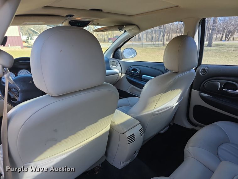 image for item FI0769 2004 Chrysler 300M 