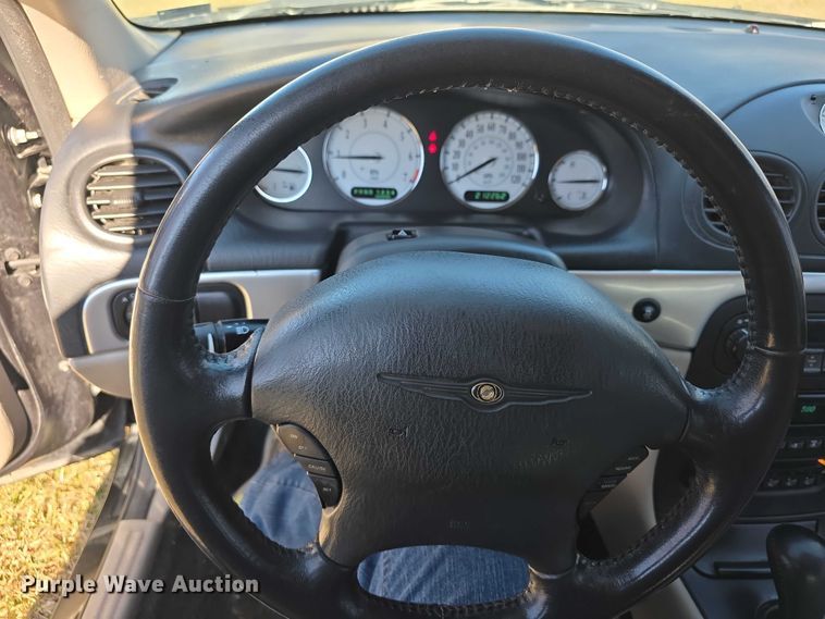 image for item FI0769 2004 Chrysler 300M 