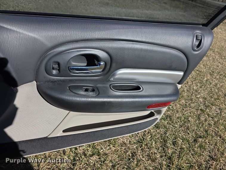 image for item FI0769 2004 Chrysler 300M 