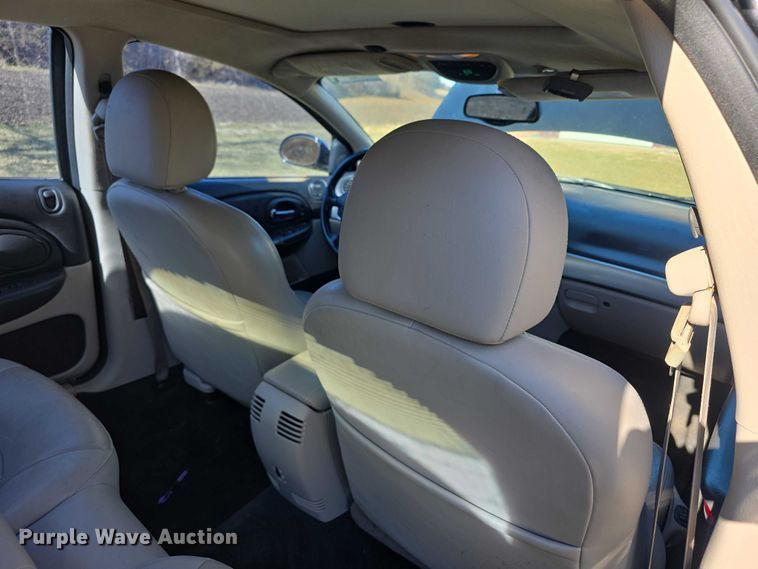 image for item FI0769 2004 Chrysler 300M 